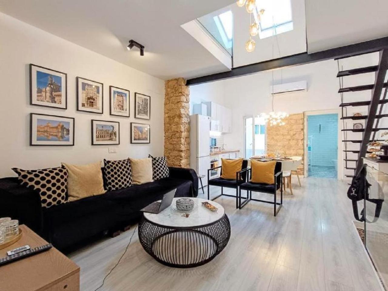 Luxury New Loft City Centre & Castle, Alicante Eksteriør bilde